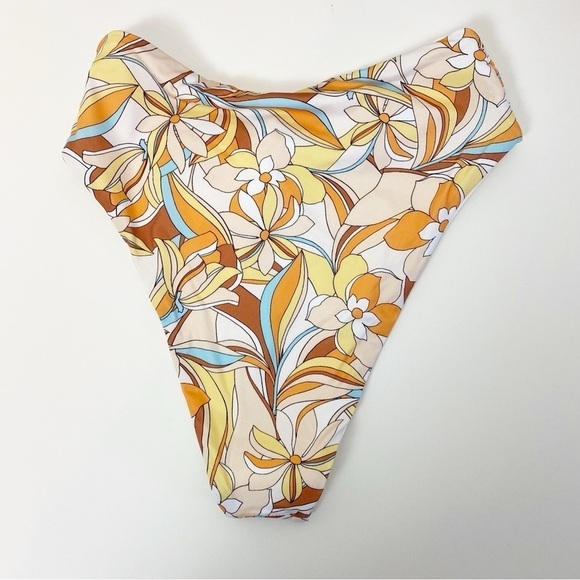 L*Space Nancy Lee Printed Bitsy Bikini Bottom Floral - Picture 4 of 5